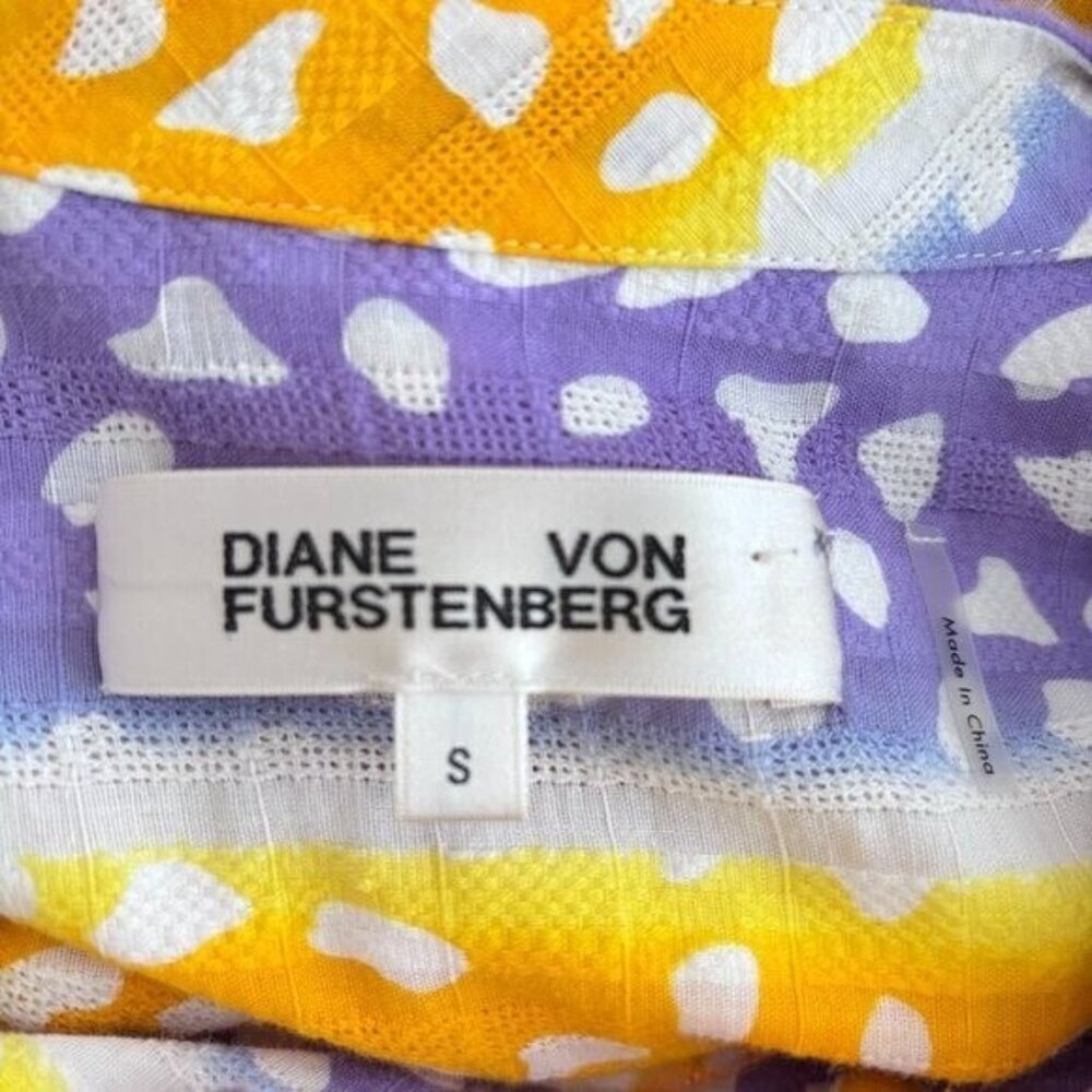 Diane Von Furstenberg Tessa Guipure Lace-Trimmed Printed Jacquard Maxi Dress - Picture 11 of 11